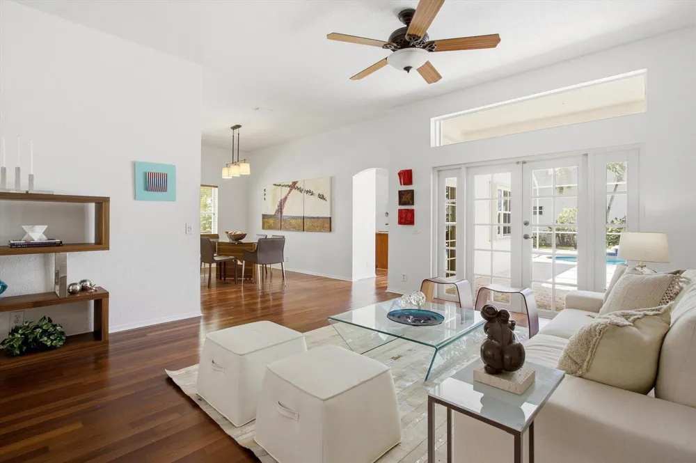 1285 WINDSOR LANE Weston, FL 33327
