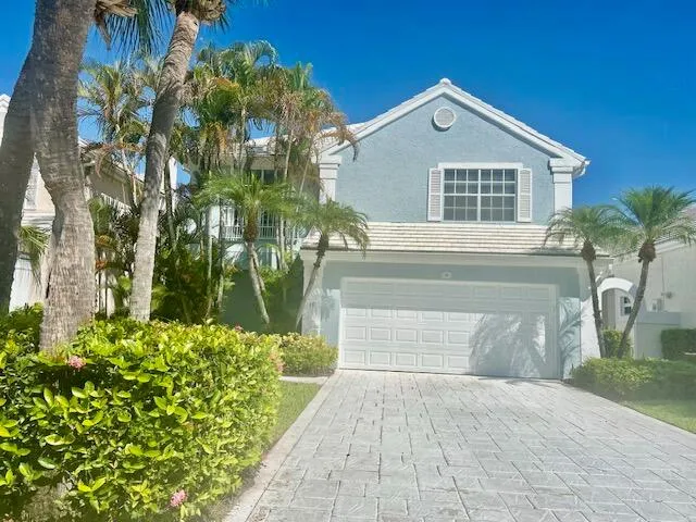 10 Blenheim Court Palm Beach Gardens, FL 33418