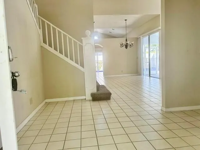 10 Blenheim Court Palm Beach Gardens, FL 33418