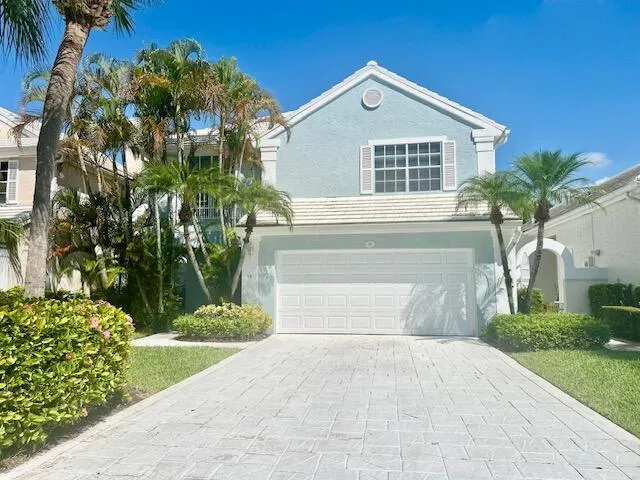10 Blenheim Court Palm Beach Gardens, FL 33418