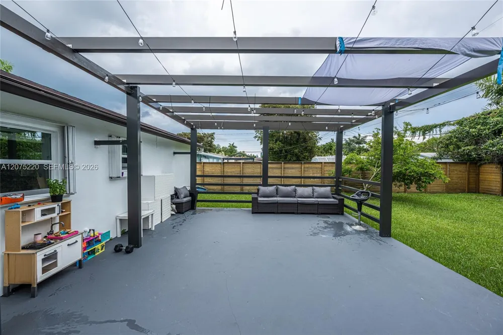 Address Not Shown Hallandale Beach, FL 33009