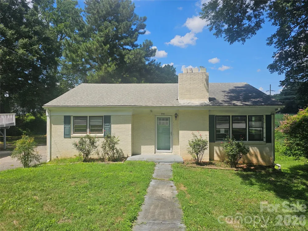 840 W Garrison Boulevard Gastonia, NC 28052