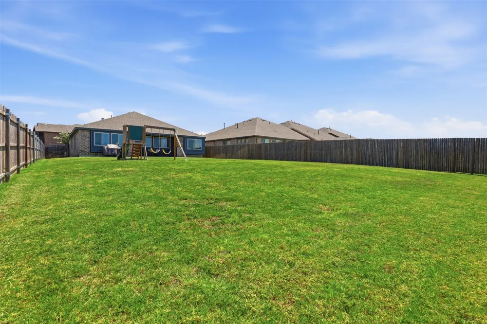 1032 Fairfax Drive Godley, TX 76044