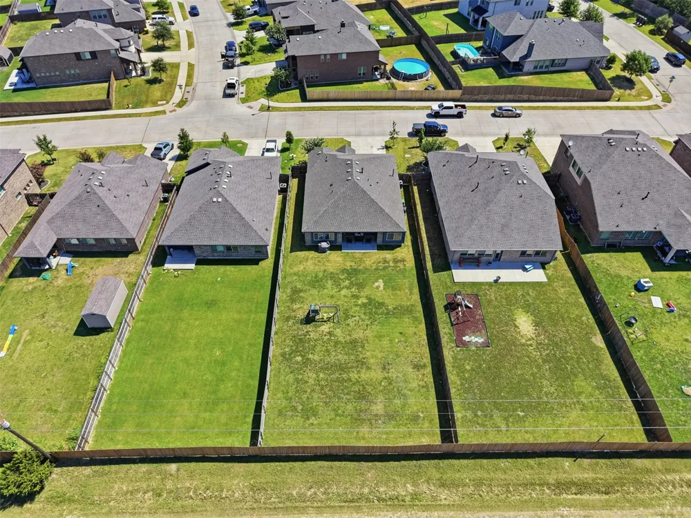 1032 Fairfax Drive Godley, TX 76044
