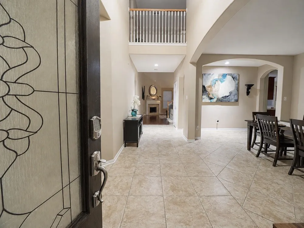 1752 Silver Bend Drive Dickinson, TX 77539