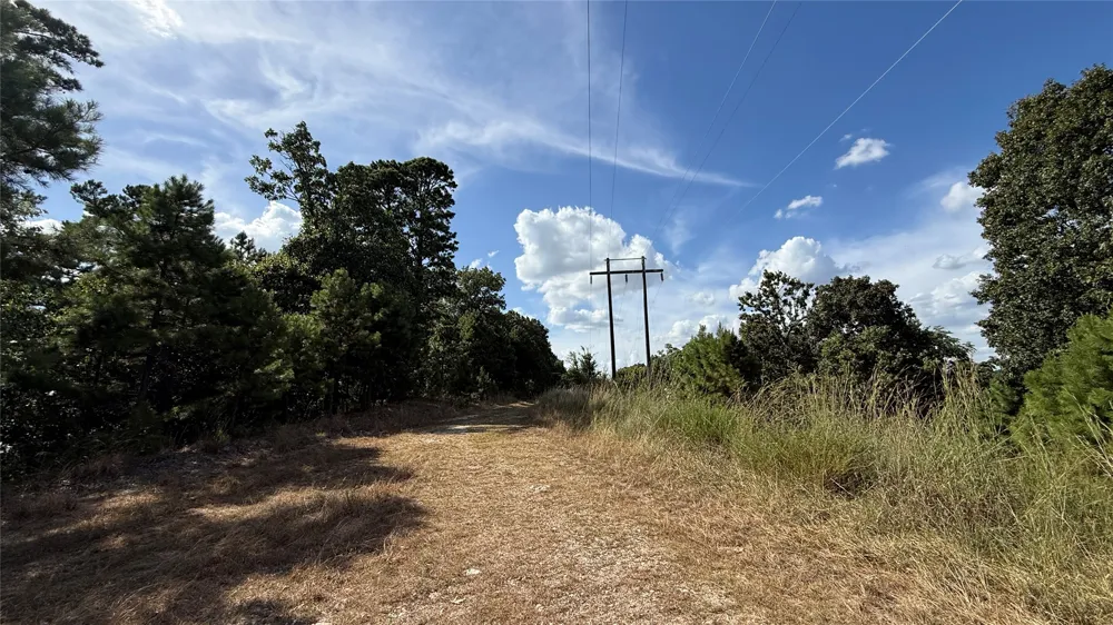 1269 Mallard Road Kansas, OK 74347