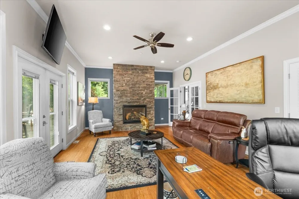 6207 184th Avenue E Bonney Lake, WA 98391