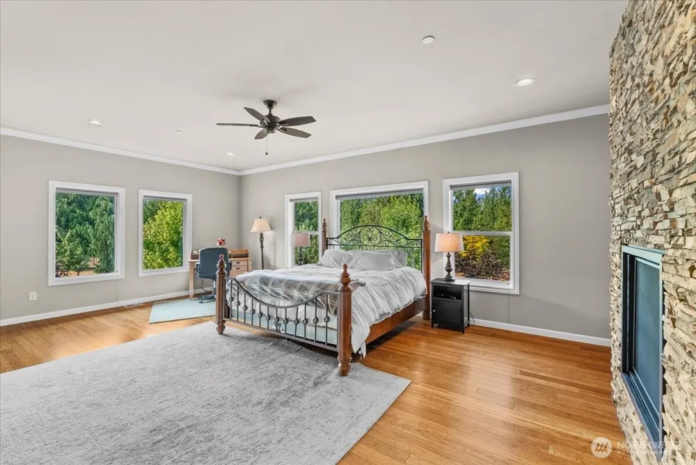 6207 184th Avenue E Bonney Lake, WA 98391
