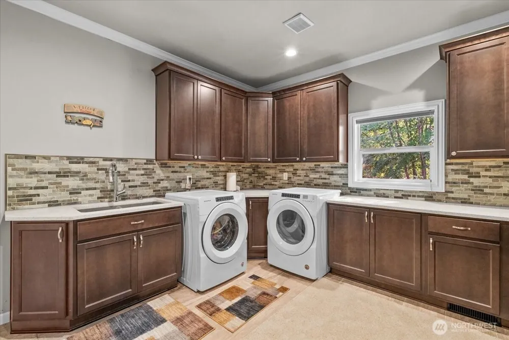 6207 184th Avenue E Bonney Lake, WA 98391