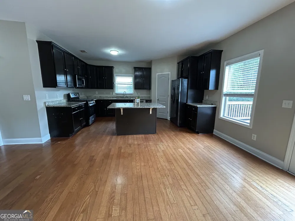 759 Lynnfield DR Lawrenceville, GA 30045
