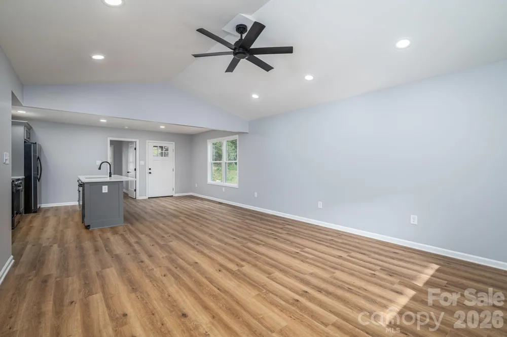 511 State Street Lincolnton, NC 28092
