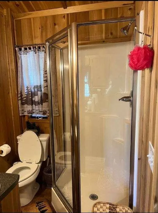 5 Honey Dew Way Cleveland, GA 30528