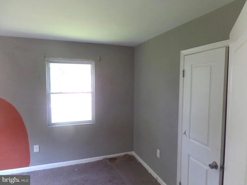 5611 ELDERON AVENUE Baltimore, MD 21215