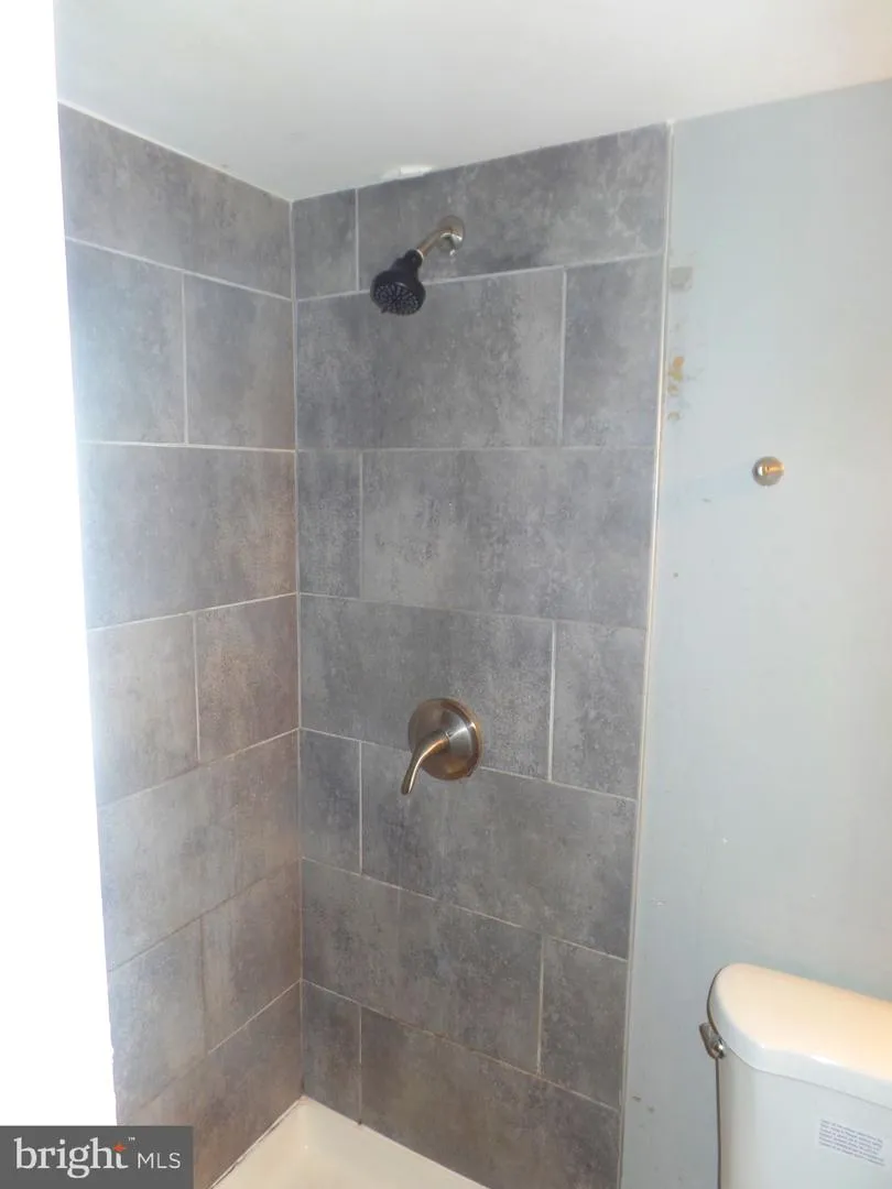 5611 ELDERON AVENUE Baltimore, MD 21215