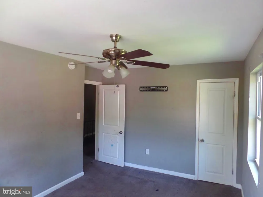 5611 ELDERON AVENUE Baltimore, MD 21215