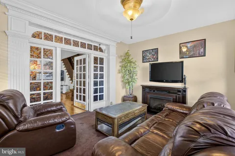 6016 COBBS CREEK PARKWAY