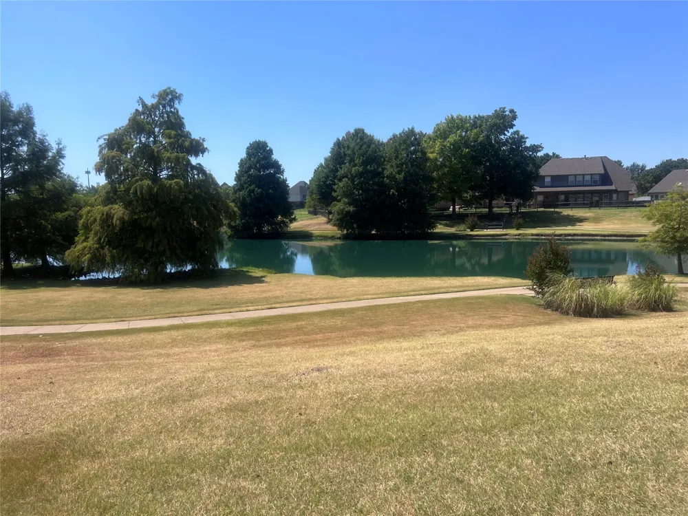 14101 E 86th Court Owasso, OK 74055