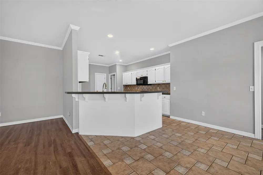 14101 E 86th Court Owasso, OK 74055