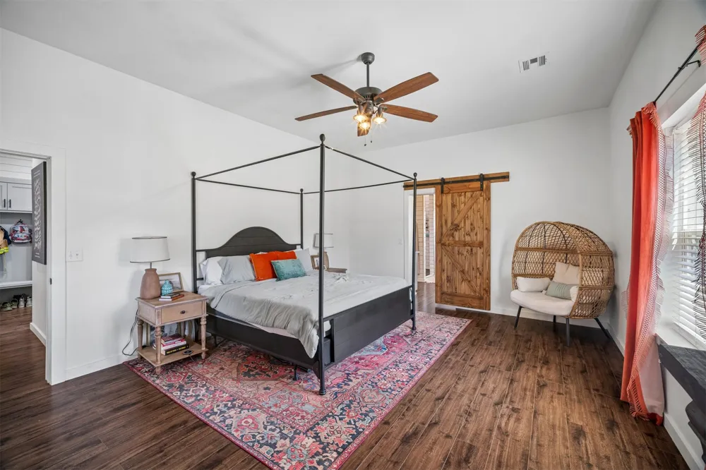 5086 427 ROAD Pryor, OK 74361