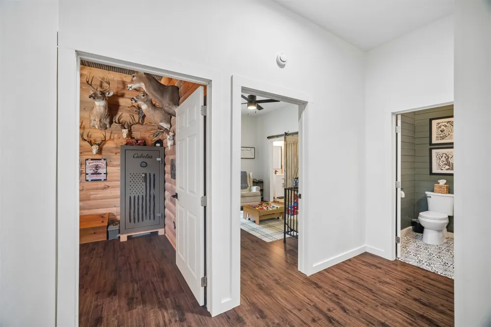 5086 427 ROAD Pryor, OK 74361