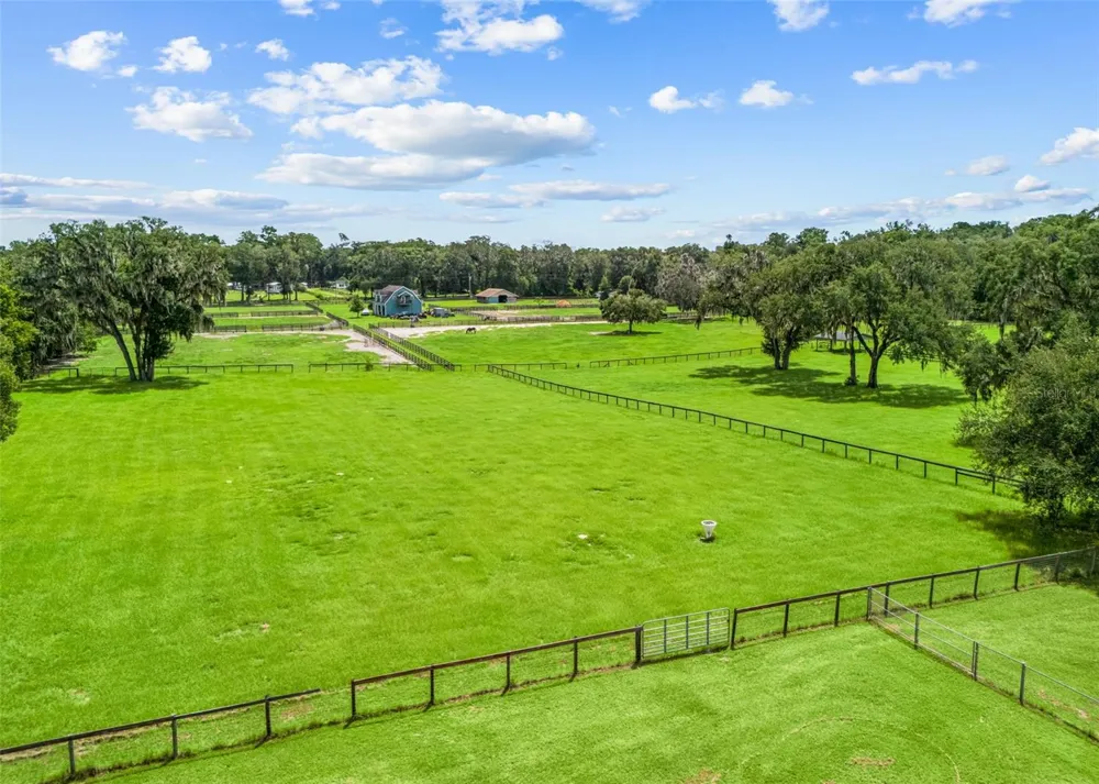 402 SW 127TH PLACE ocala, FL 34473