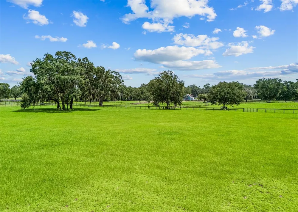 402 SW 127TH PLACE ocala, FL 34473
