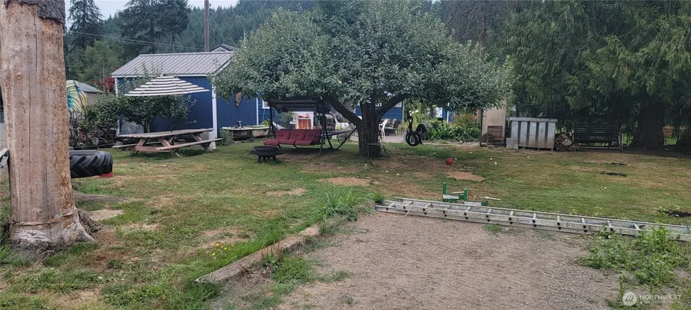 558 Coal Creek Road Chehalis, WA 98532
