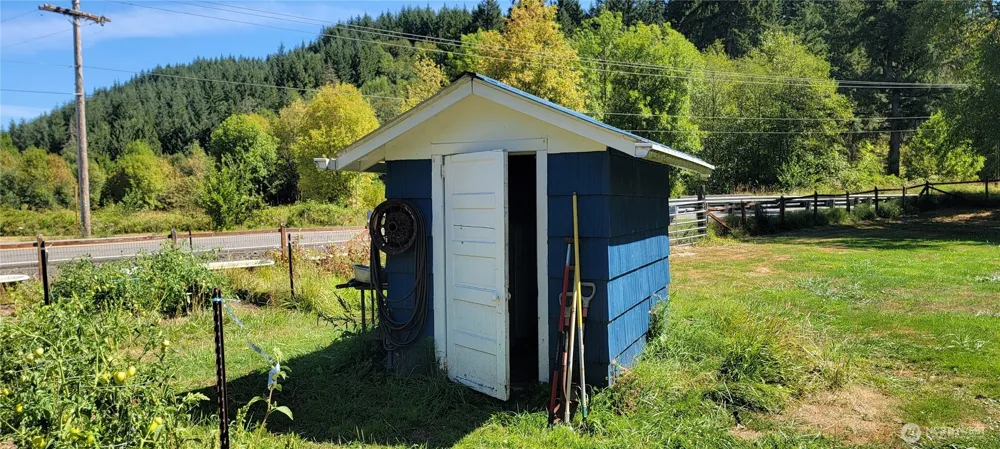558 Coal Creek Road Chehalis, WA 98532