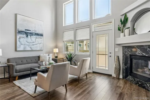 4348 S Queen Court
