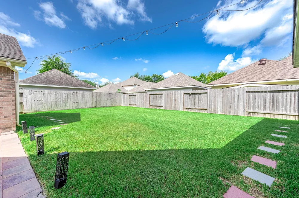 6214 Harbour Gateway Lane Missouri City, TX 77459