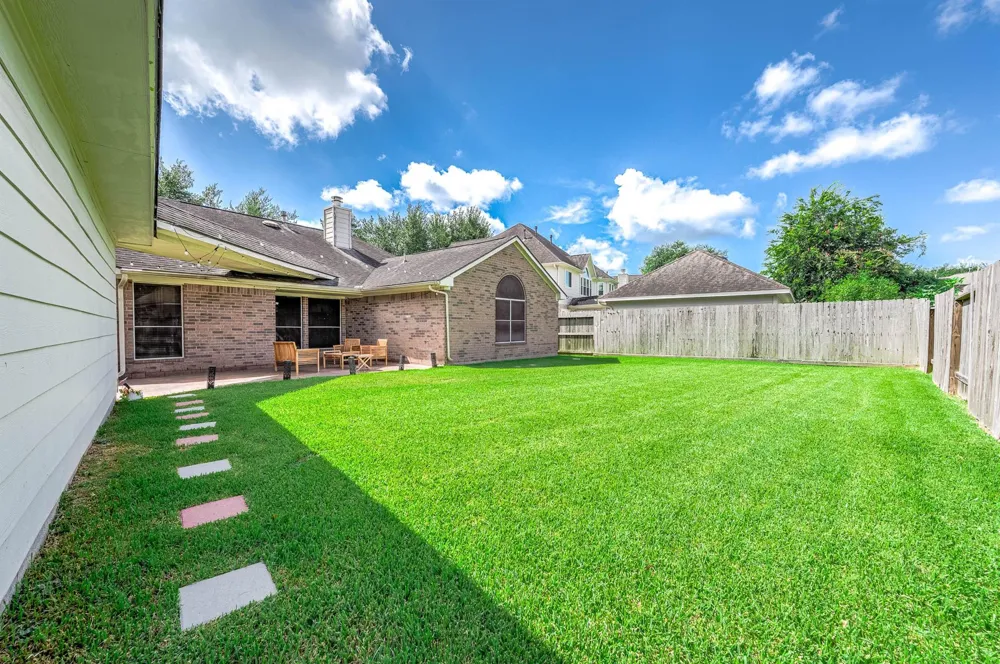 6214 Harbour Gateway Lane Missouri City, TX 77459