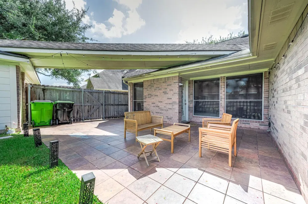 6214 Harbour Gateway Lane Missouri City, TX 77459