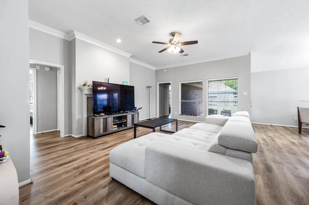 6214 Harbour Gateway Lane Missouri City, TX 77459