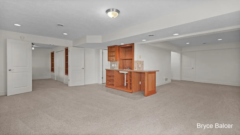 8985 Stanchion Drive SW Byron Center, MI 49315