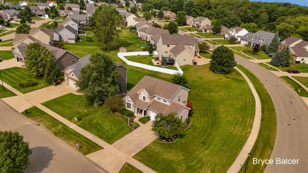 8985 Stanchion Drive SW Byron Center, MI 49315