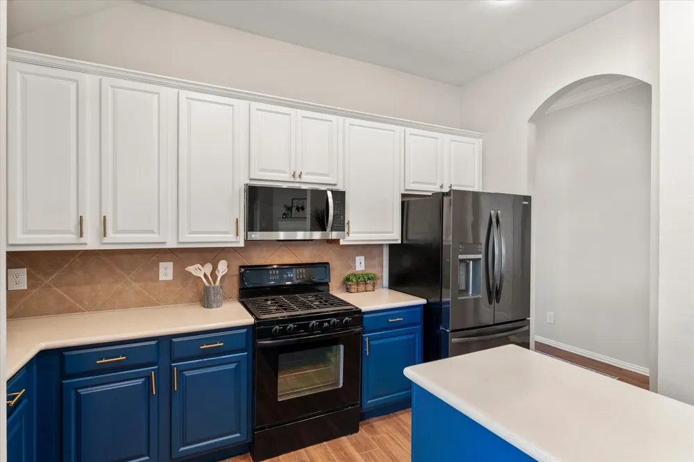 2037 Michelle Creek Drive Little Elm, TX 75068