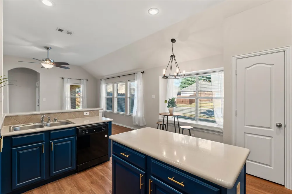 2037 Michelle Creek Drive Little Elm, TX 75068