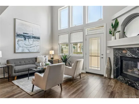 4348 S Queen Court