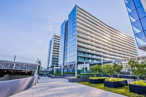 131-03 40th Road #18M