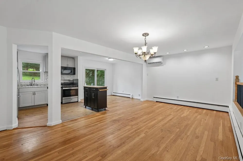 82 Stephens Road Tappan, NY 10983