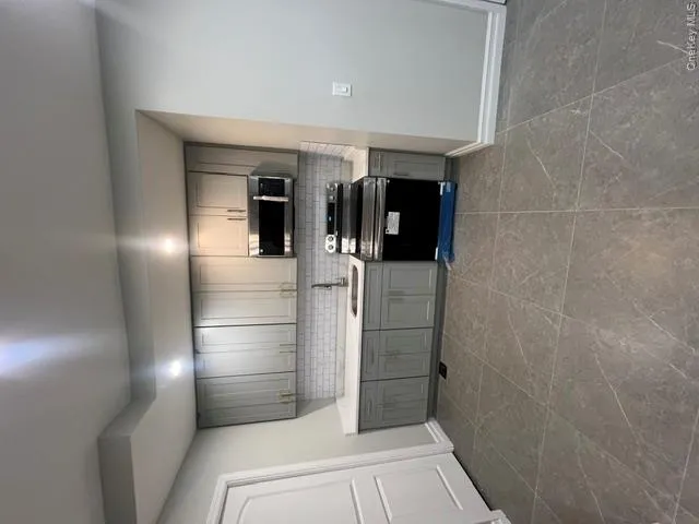 2524 Tenbroeck Avenue Bronx, NY 10469