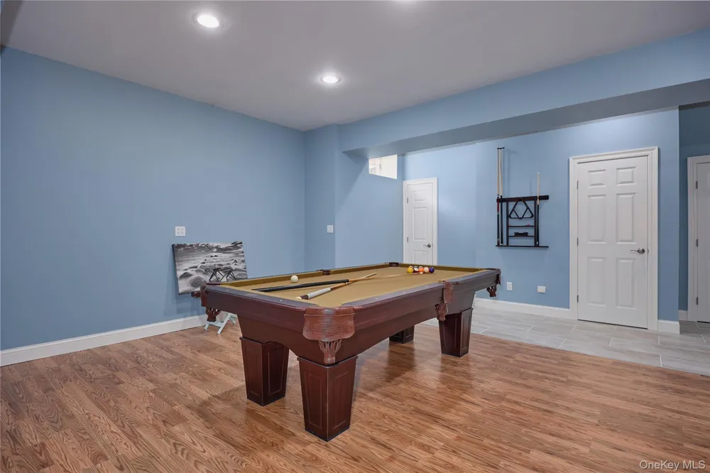 17 Constitution Court Tuxedo Park, NY 10987