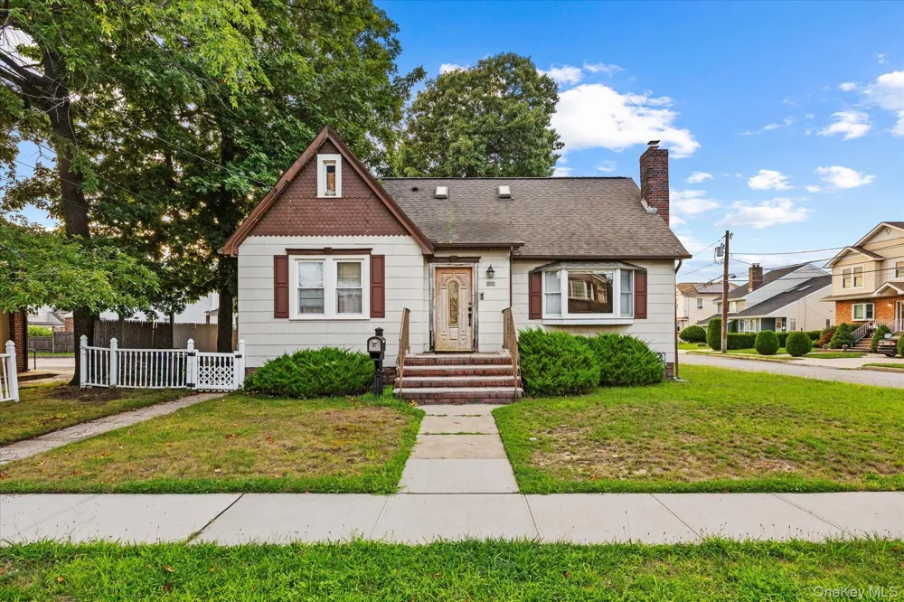 50 Manor Road Valley Stream, NY 11580