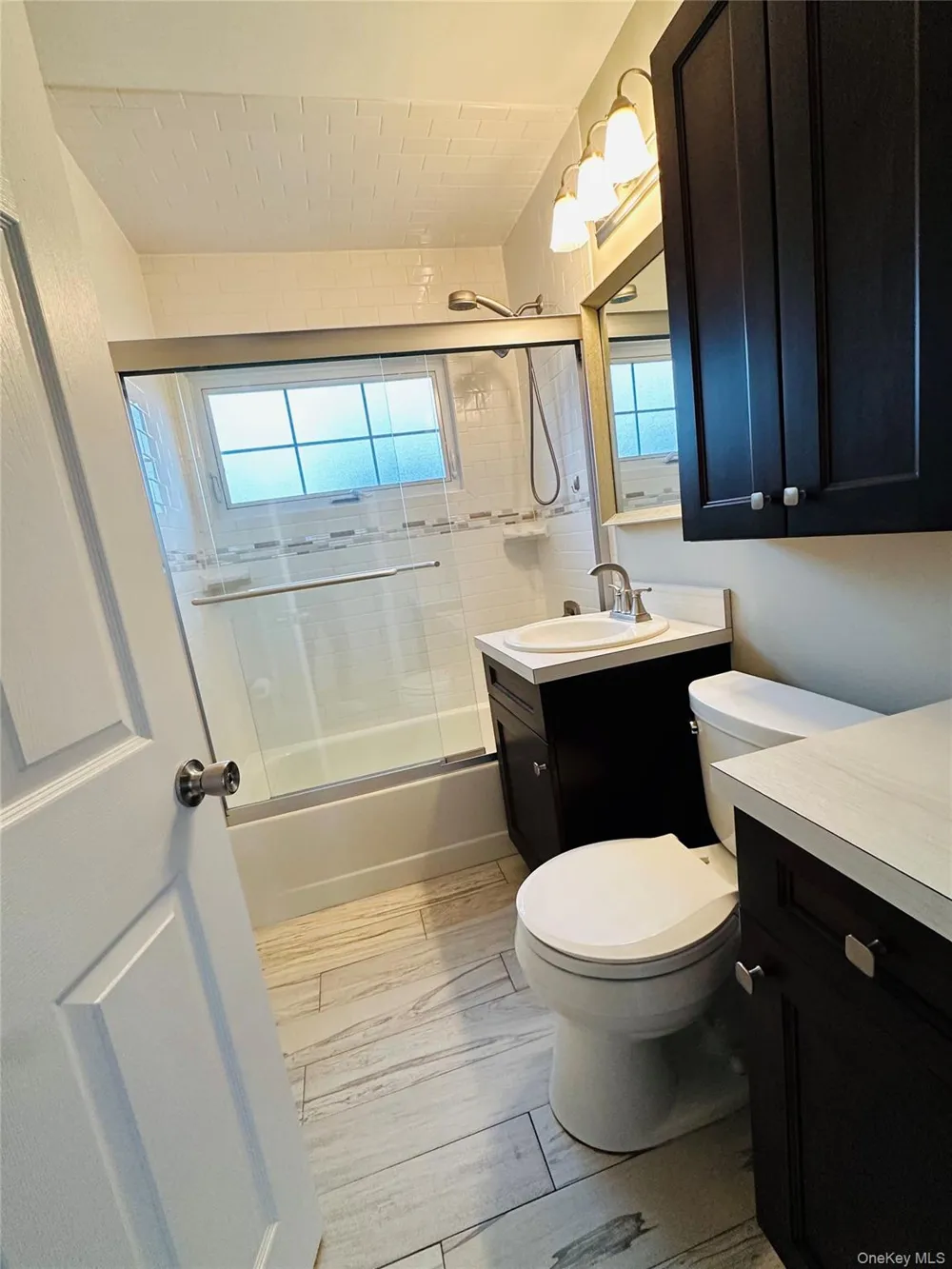 86 Shepherd Lane Levittown, NY 11756