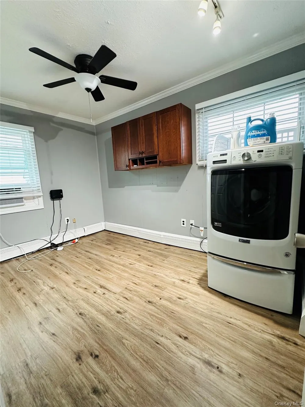 86 Shepherd Lane Levittown, NY 11756