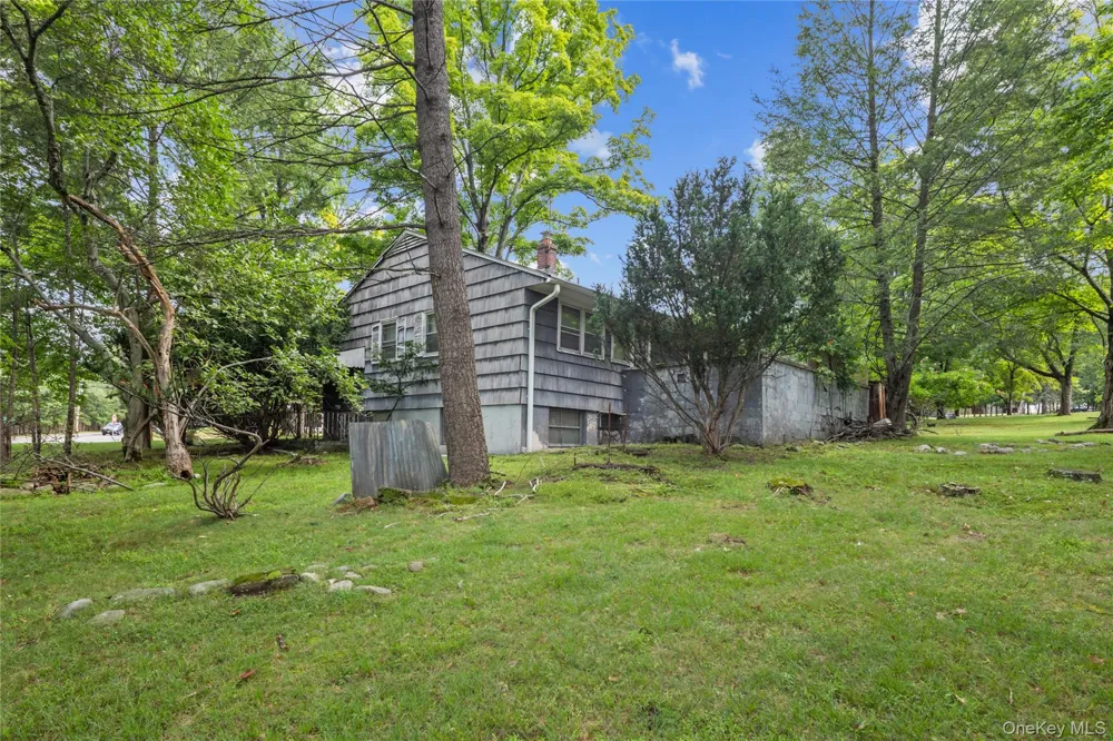 1 Langeries Drive Monsey, NY 10952