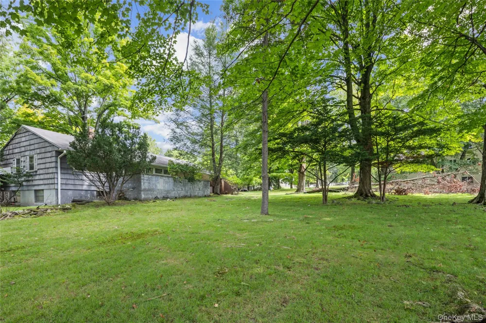 1 Langeries Drive Monsey, NY 10952