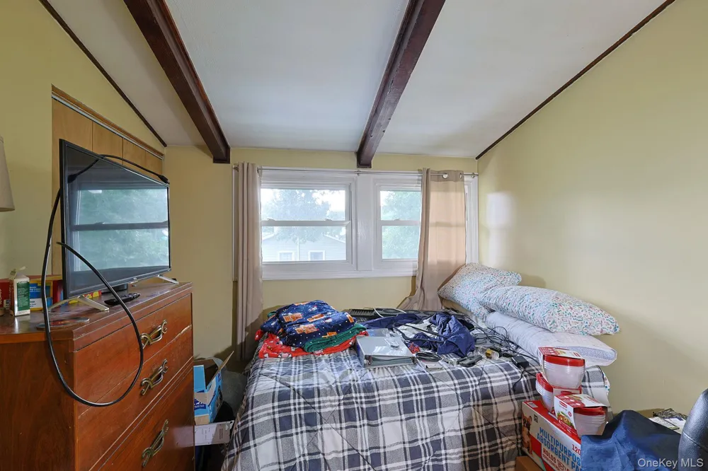 11 Laurie Lane Newburgh, NY 12550