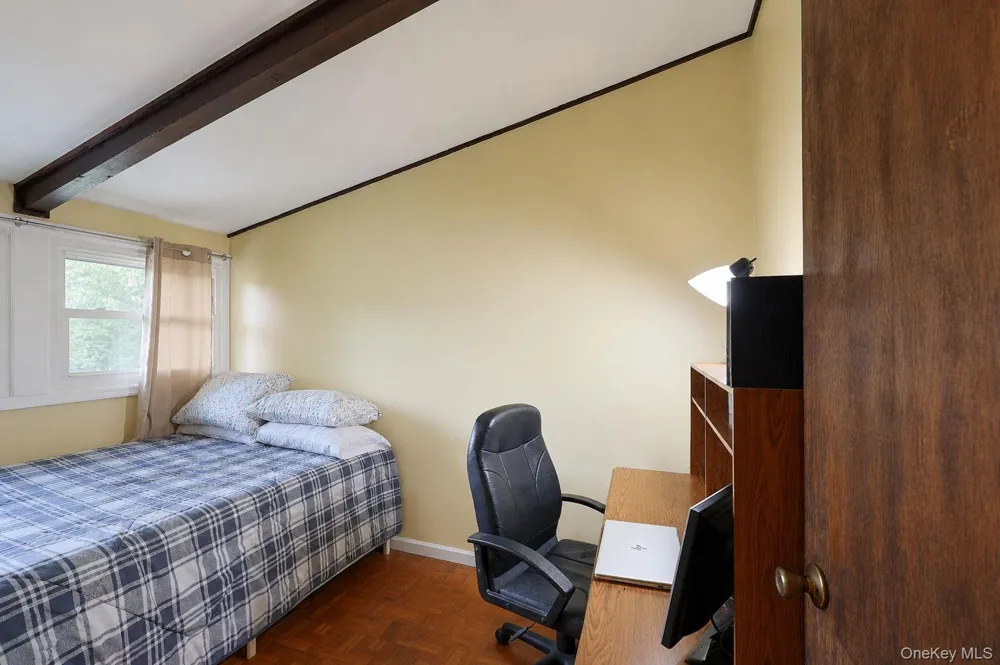 11 Laurie Lane Newburgh, NY 12550