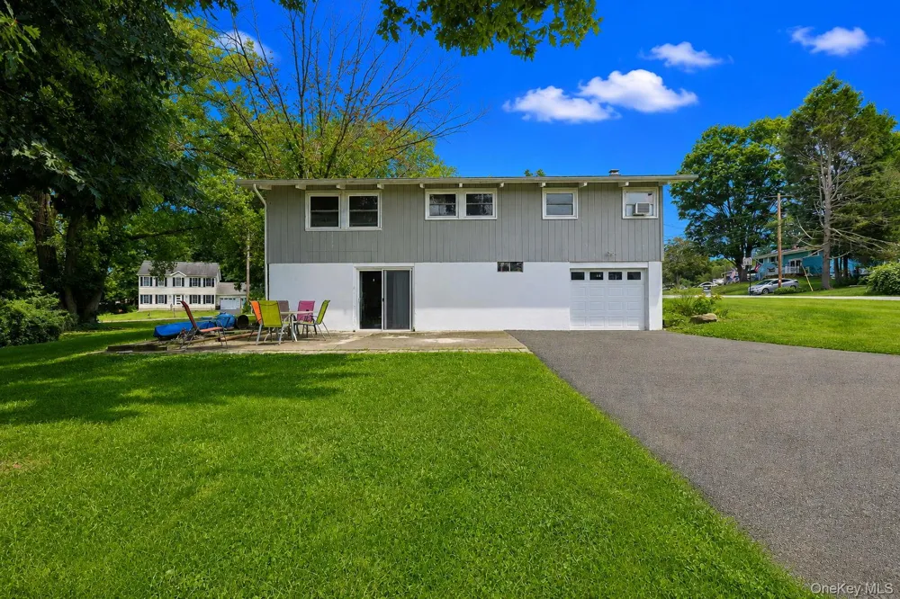 11 Laurie Lane Newburgh, NY 12550